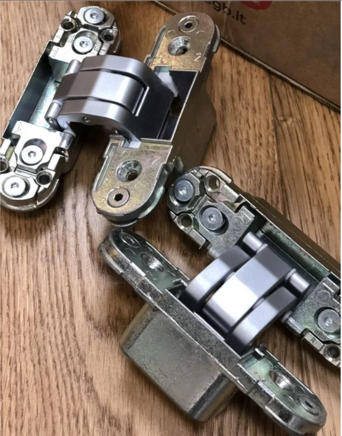 Скрытые двери