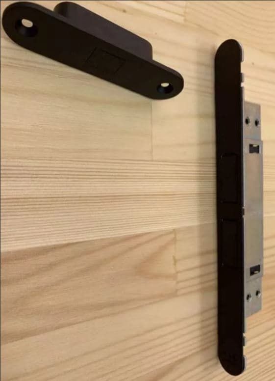 Замок AGB Touch