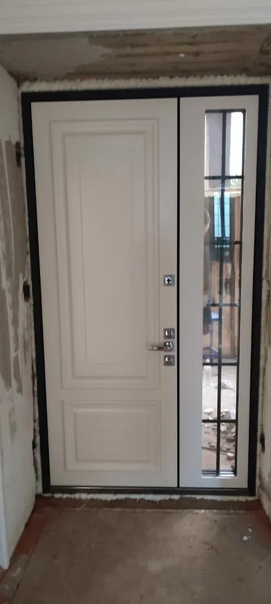 Входные двери Сотмик