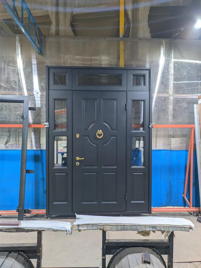 Входные двери Сотмик