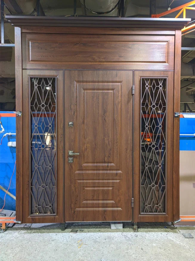 Входные двери Сотмик