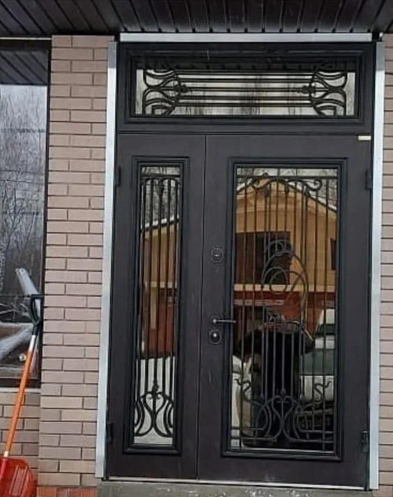 Входные двери Сотмик