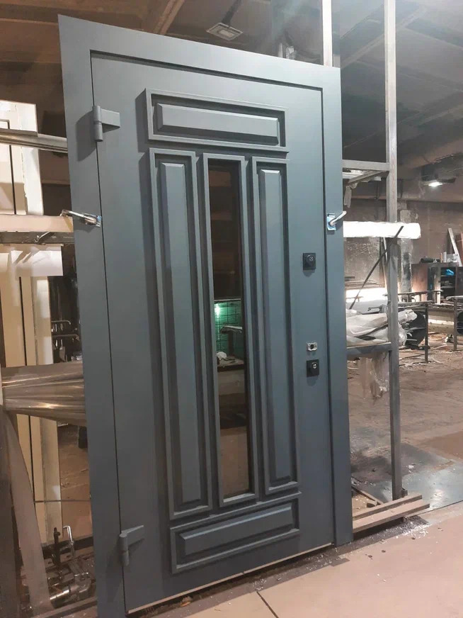 Входные двери Сотмик