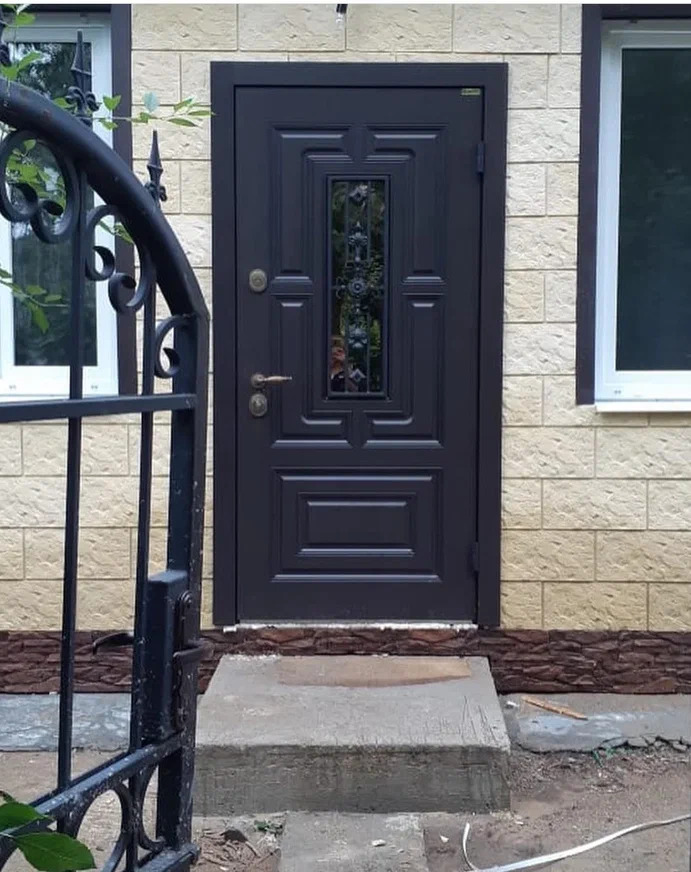 Входные двери Сотмик